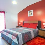Charming House In Boa Vista With Private Pool Prázdninový dům Boa Vista (Leiria)