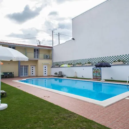 Charming House In Boa Vista With Private Pool * Boavista (Douro Litoral)
