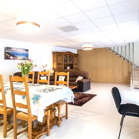 بيت للعطل Charming House In Boa Vista With Private Pool Boa Vista (Leiria)