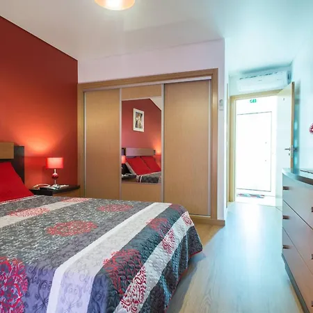 Charming House In Boa Vista With Private Pool * Boavista (Douro Litoral)